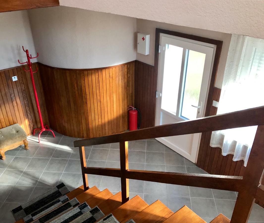 Apartmani Matosevic Ivankovo Екстериор снимка
