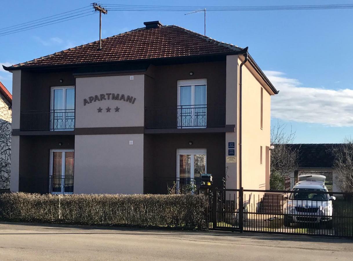 Apartmani Matosevic Ivankovo Екстериор снимка