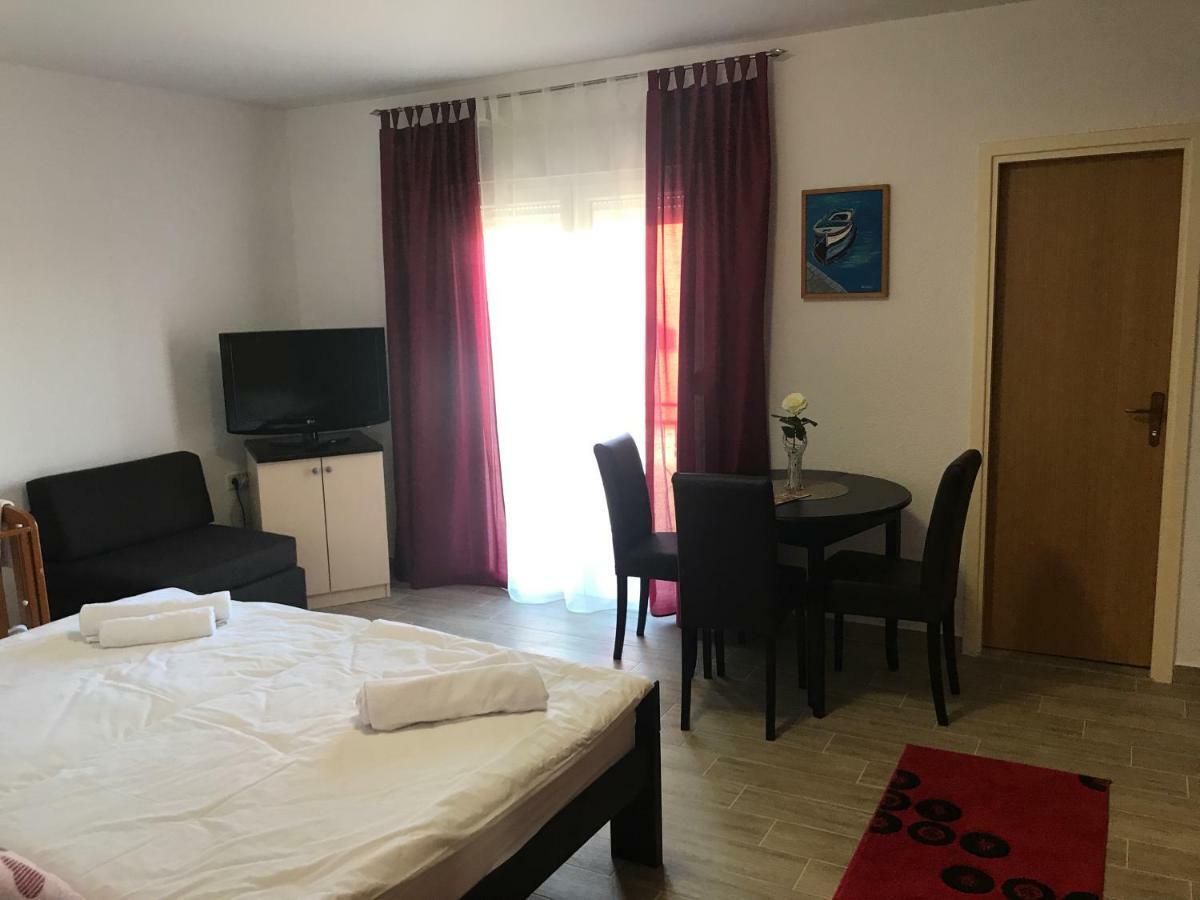 Apartmani Matosevic Ivankovo Екстериор снимка