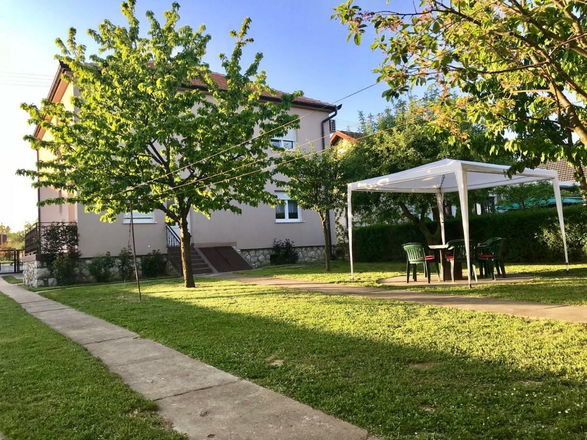 Apartmani Matosevic Ivankovo Екстериор снимка